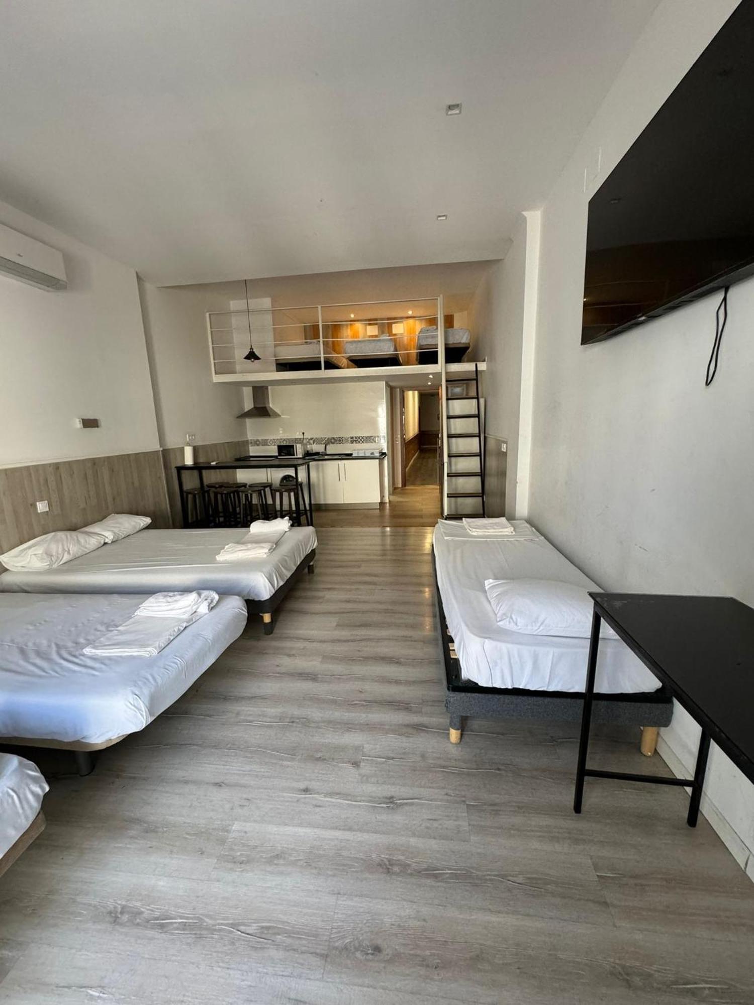 Aparsol Apartments Madrid Luaran gambar
