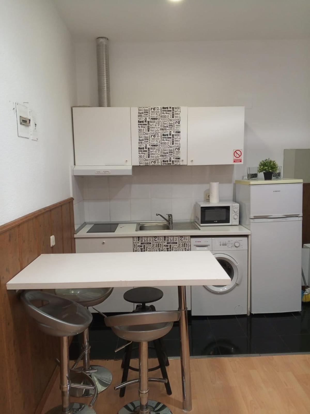 Aparsol Apartments Madrid Luaran gambar