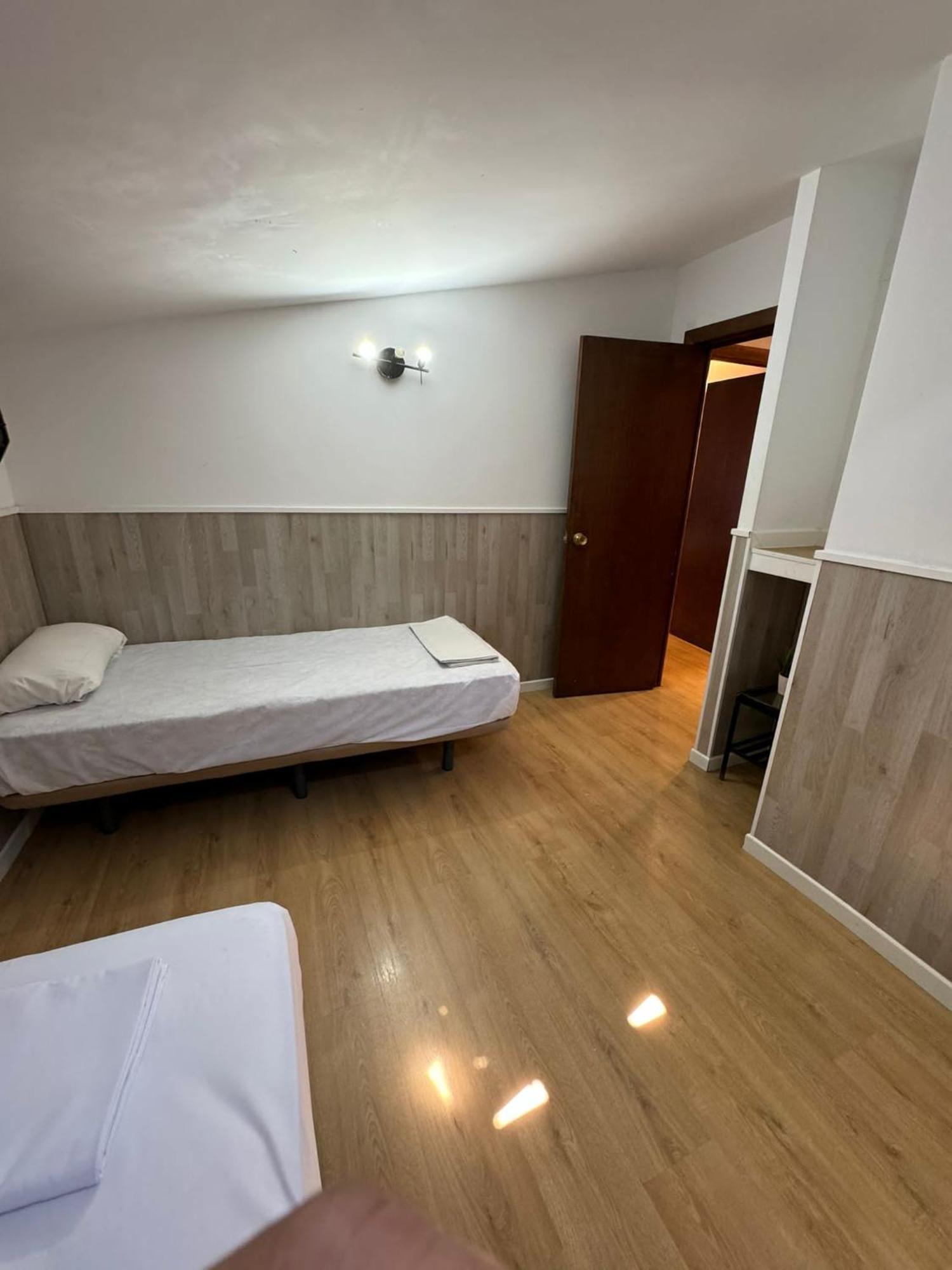 Aparsol Apartments Madrid Luaran gambar