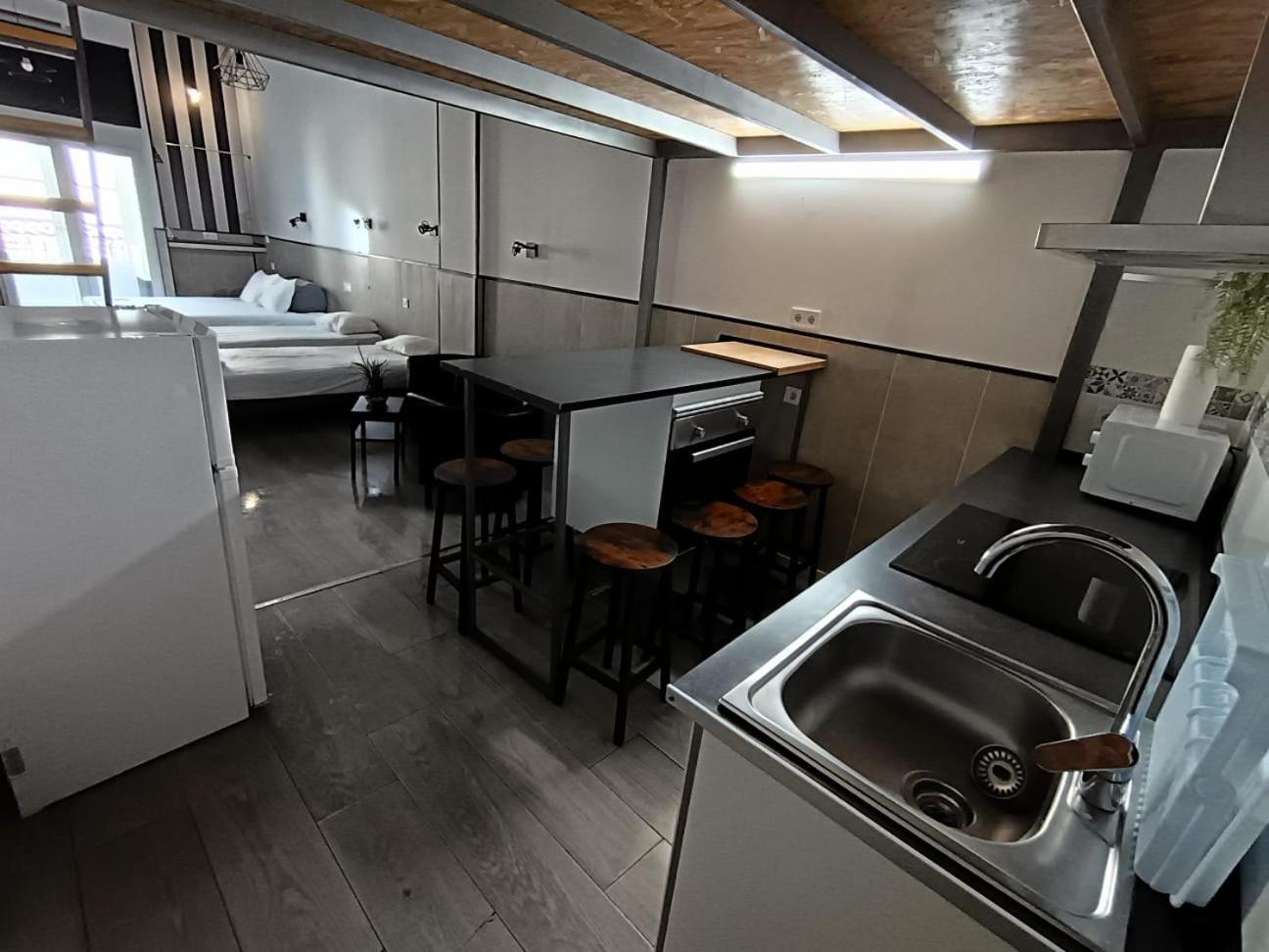 Aparsol Apartments Madrid Luaran gambar